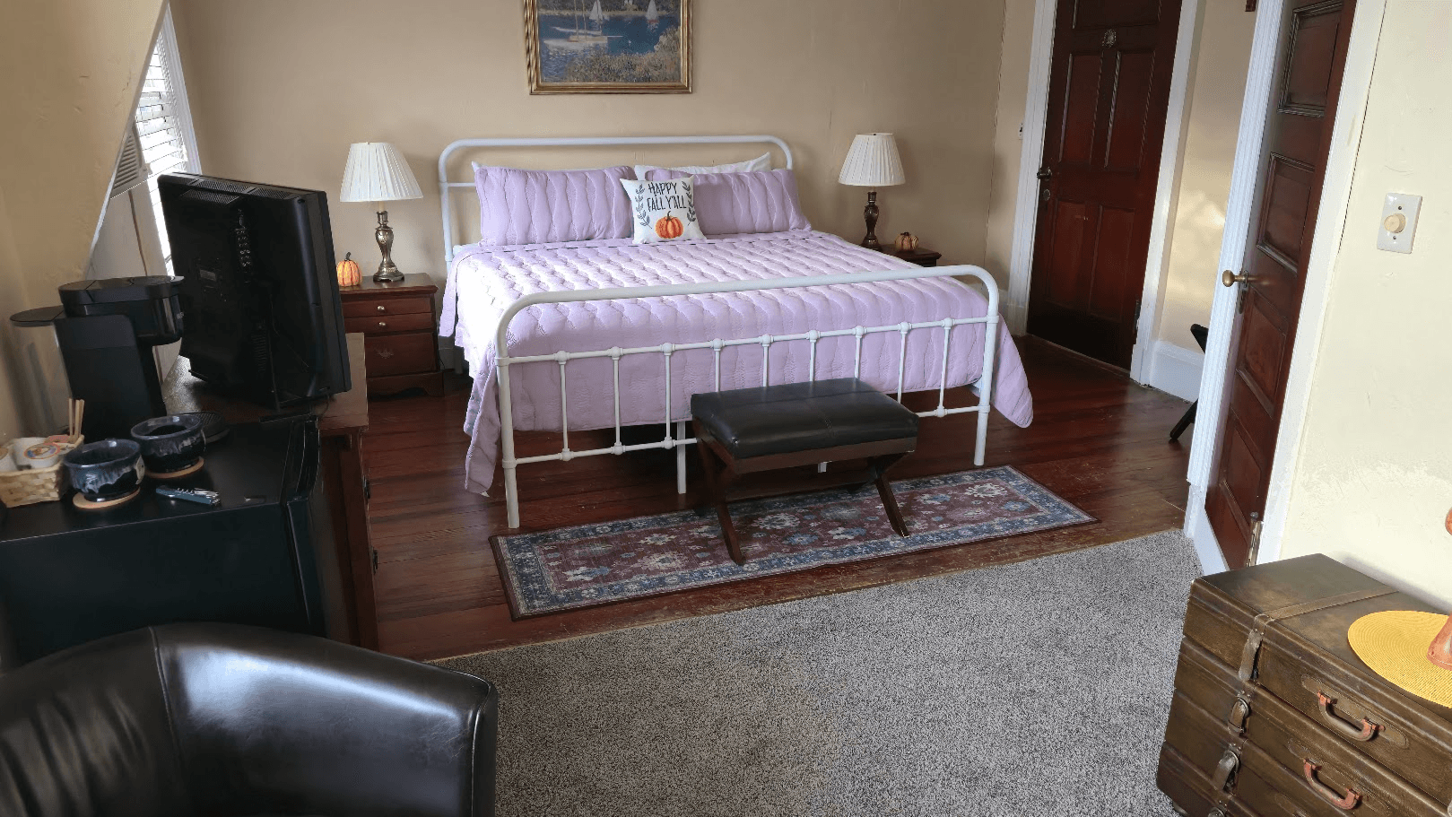 Bronze room sleeping area